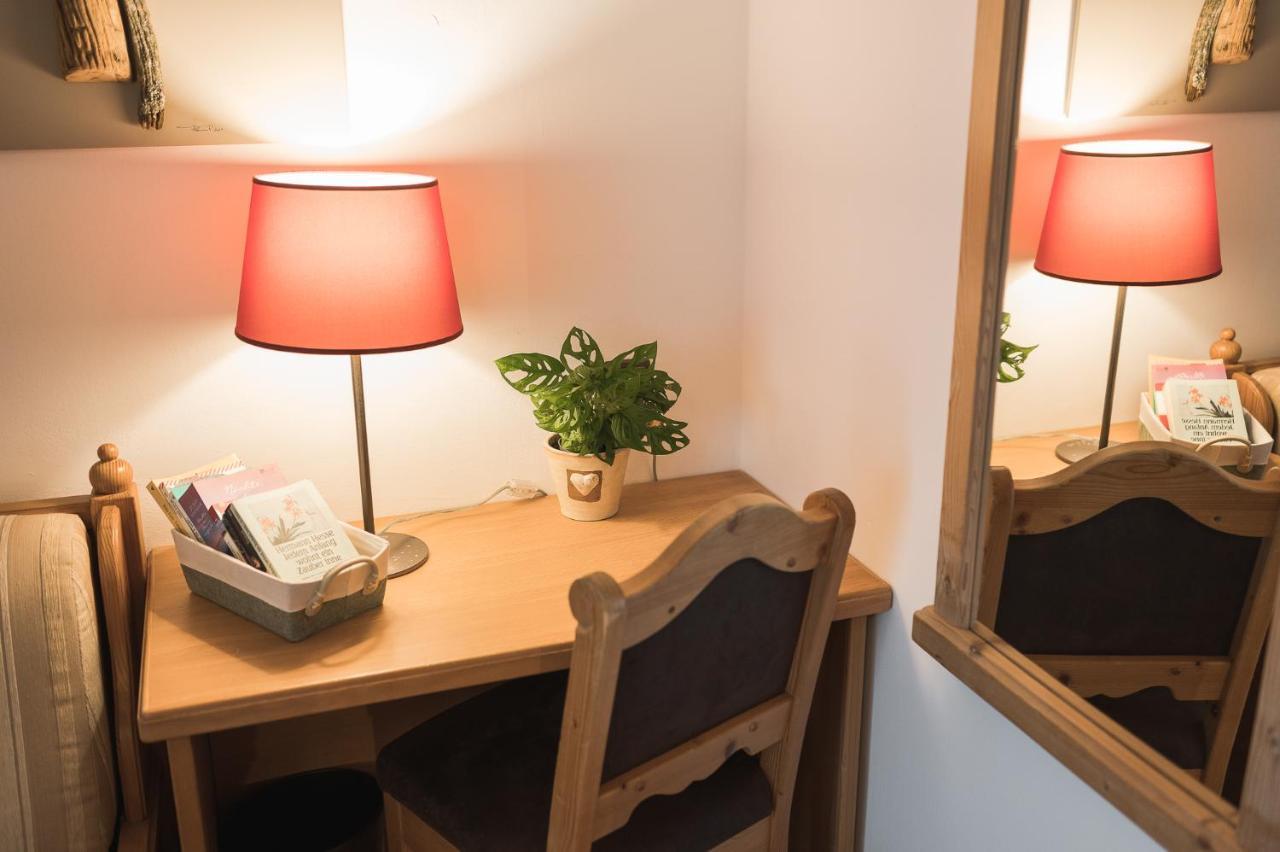 Hotel Alpenhof Tirolo Ngoại thất bức ảnh