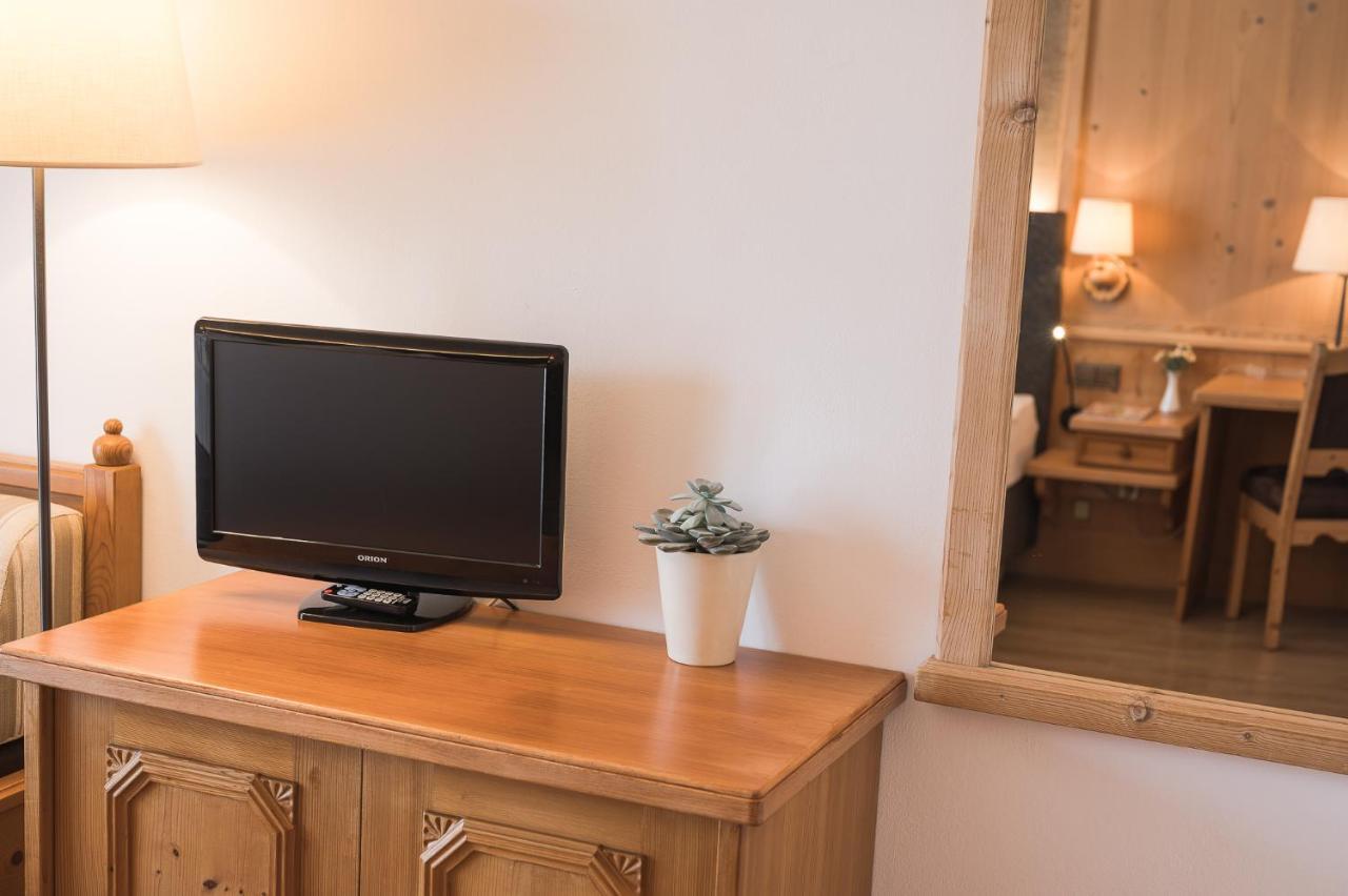 Hotel Alpenhof Tirolo Ngoại thất bức ảnh