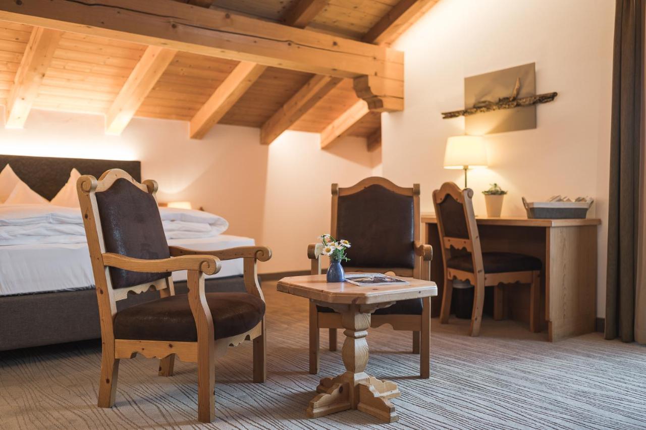 Hotel Alpenhof Tirolo Ngoại thất bức ảnh